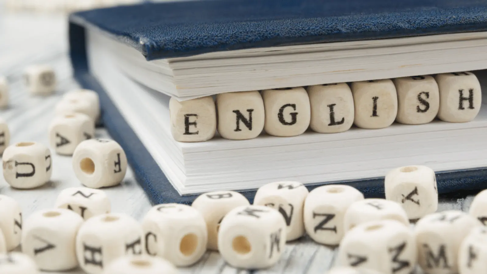 Why you should study english blog heading